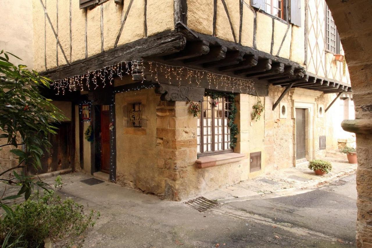 Maison De Nostradamus*** Occitanie Insolite Alet-les-Bains 외부 사진